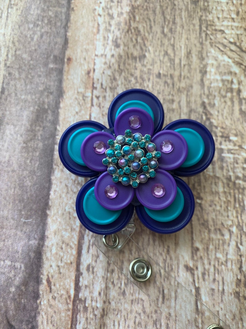 Flower,Badge Clip,Retractable Badge,Badge Holder,Nurse Badge,Nurse Badge Holder,Medication Caps,ID holder,Badge Reel,Vial Tops,Nurse