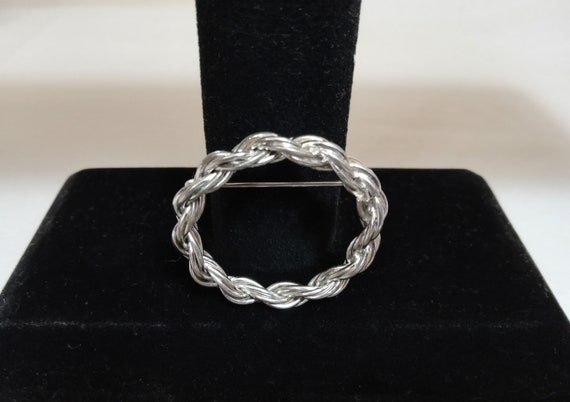 Vintage Sterling Silver Twisting Rope Chain Brooc… - image 1