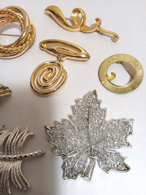 Vintage Gold & Silver Tone NOT PERFECT Brooch Lot… - image 4
