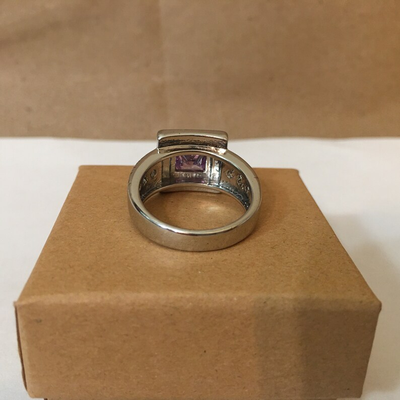 Silver Tone Wide Band Prong Set Princess Cut Purple Amethyst /& CZ Accent Ring ; Silver Tone Amethyst Ring ; Edgy Purple Amethyst Ring