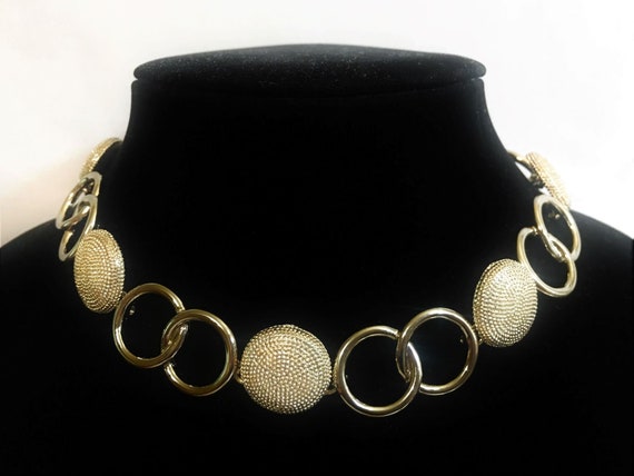 Vintage CROWN TRIFARI Gold Tone Textured Circles … - image 1