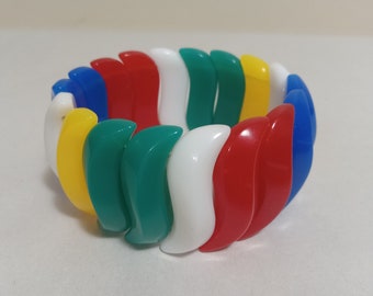 Vintage Colorful Lucite Wave Stretch Cuff Bracelet; Vintage Lucite Stretch Bracelet; Vintage Cuff; Vintage Bracelet; Cuff Bracelet; Cuff