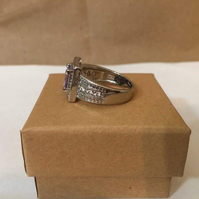 Silver Tone Wide Band Prong Set Princess Cut Purple Amethyst /& CZ Accent Ring ; Silver Tone Amethyst Ring ; Edgy Purple Amethyst Ring
