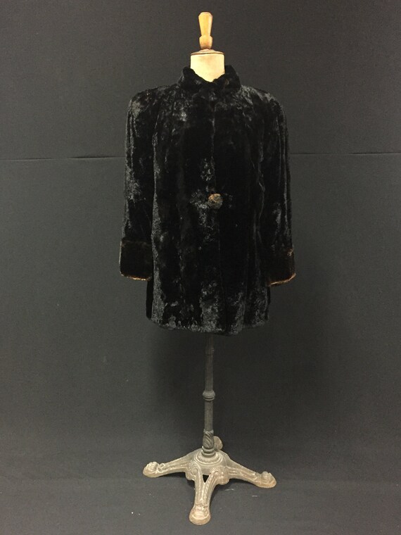 1930's Vintage Women’s Black Beaver Fur Swing Jack