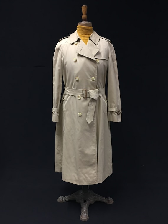 1970's Vintage Burberry Trench Coat * authentic *