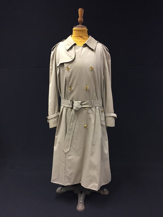 1970's Vintage Burberry Trench Coat * authentic * - Gem