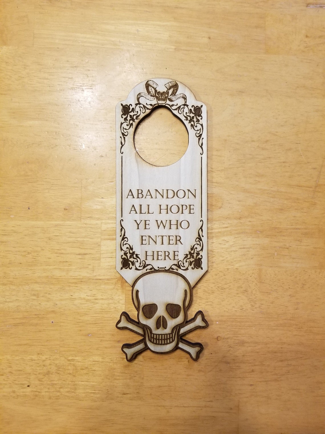 Vous Qui Entrez Ici Abandonnez Toute Espérance Abandonnez tout espoir vous qui entrez ici cintre de porte | Etsy