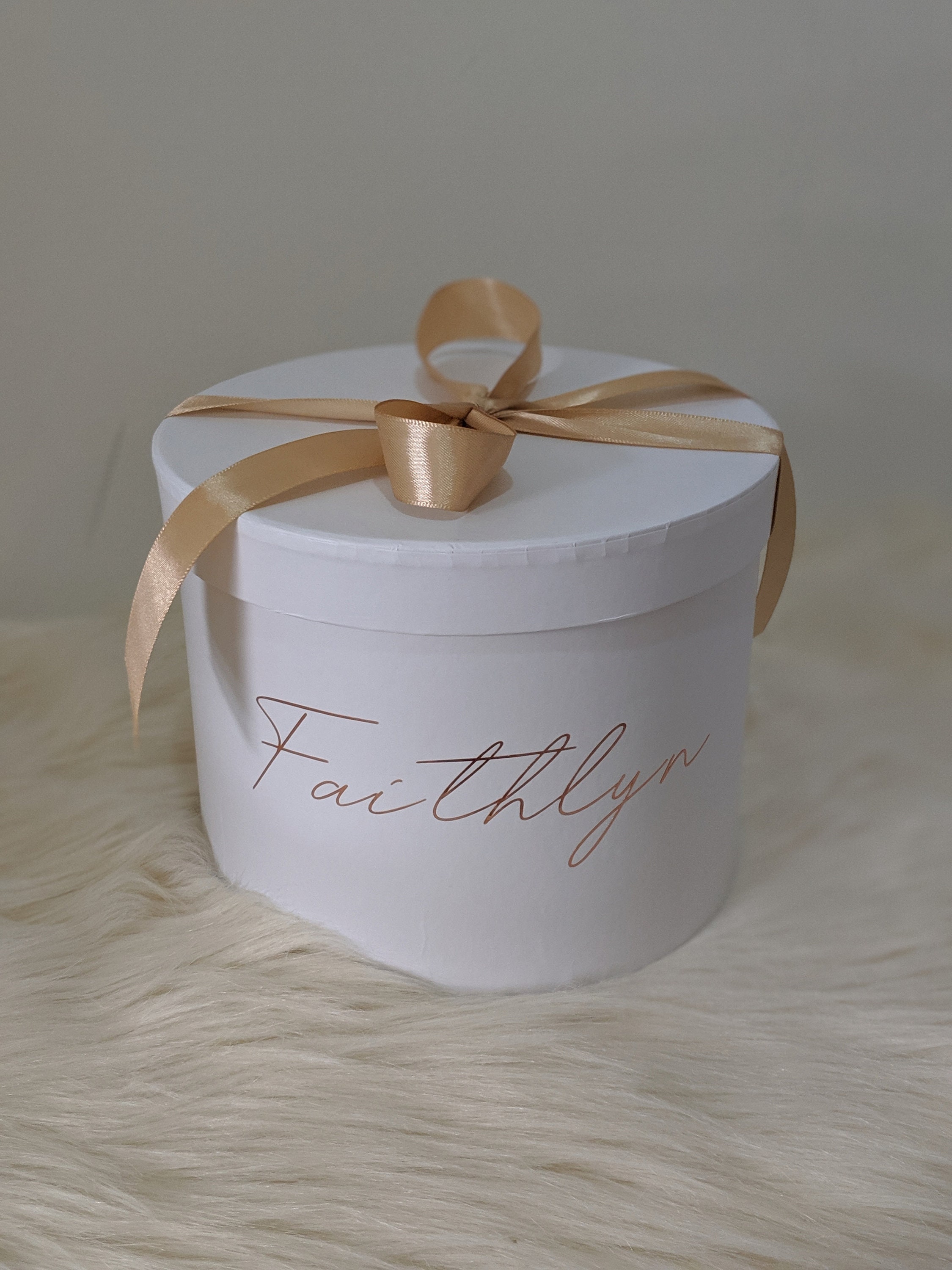 Personalised Round Gift Box with Ribbon SHIPMENT UPDATE Etsy