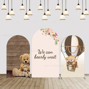 Fondo decorativo para arco de globo aerostático con forma de oso, ideal para baby shower.