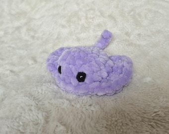 Amigurumi de arraia bebê - pelúcia de arraia de crochê - mini bicho de pelúcia de chenille