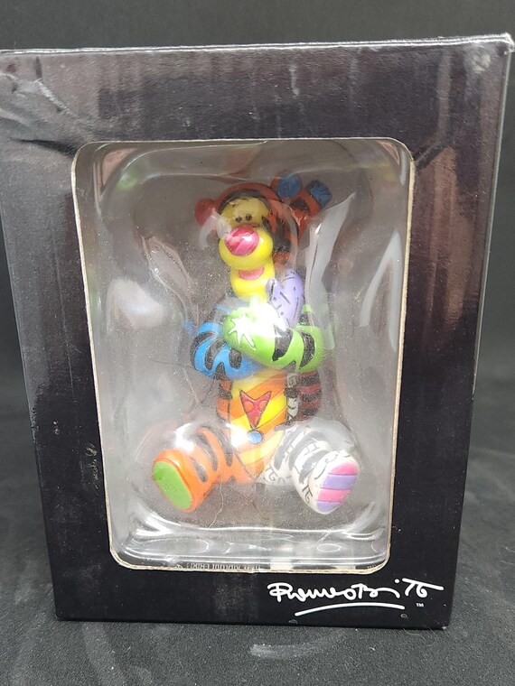 Disney - 2011 Romero Britto - Tigger Figurine 4026297 - Etsy