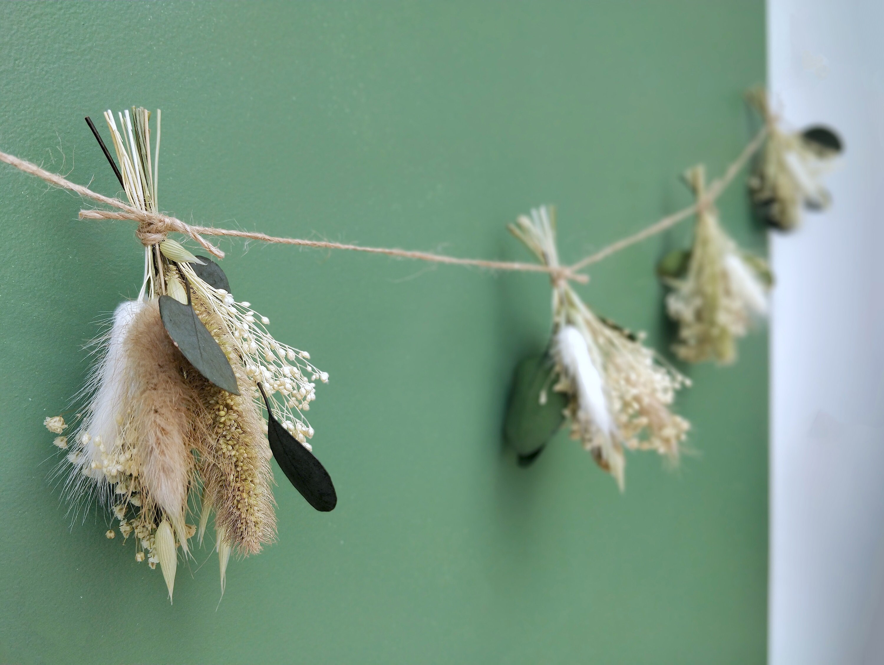 Guirlande Mini-Bouquets de Fleurs Séchées, Décoration Florale, d'intérieur Tendance - Composition Ar