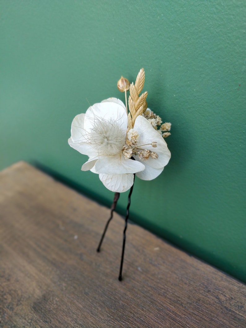 Epingle cheveux fleurs séchées ivoire Accessoire mariage coiffure tendance pour mariée, témoins, demoiselles d'honneur barrette fleurie image 1