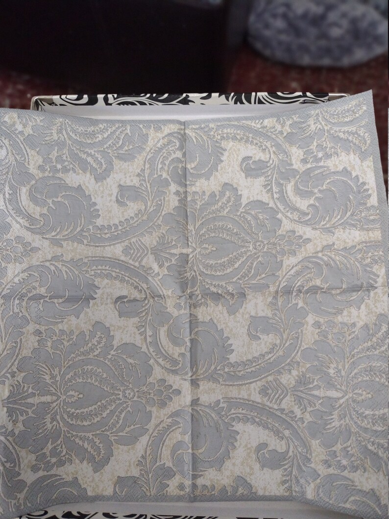 Damask Colorful Luncheon Paper Napkins for Decoupage Journaling Paper Art Mixed Media Craft Supply Scrapbooking Damask Colorful Luncheon Paper Napkins for Decoupage Journaling Paper Art Mixed Media Craft Supply Scrapbooking