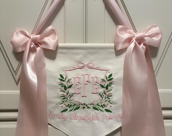 Personalisierte Baby Willkommen Banner, Monogramm Kinderzimmer Dekor