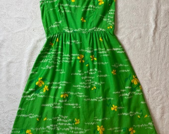 green hawaiian dress