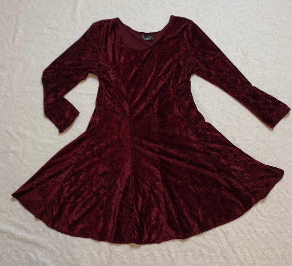 Vintage 90’s Velvet Skater Dress