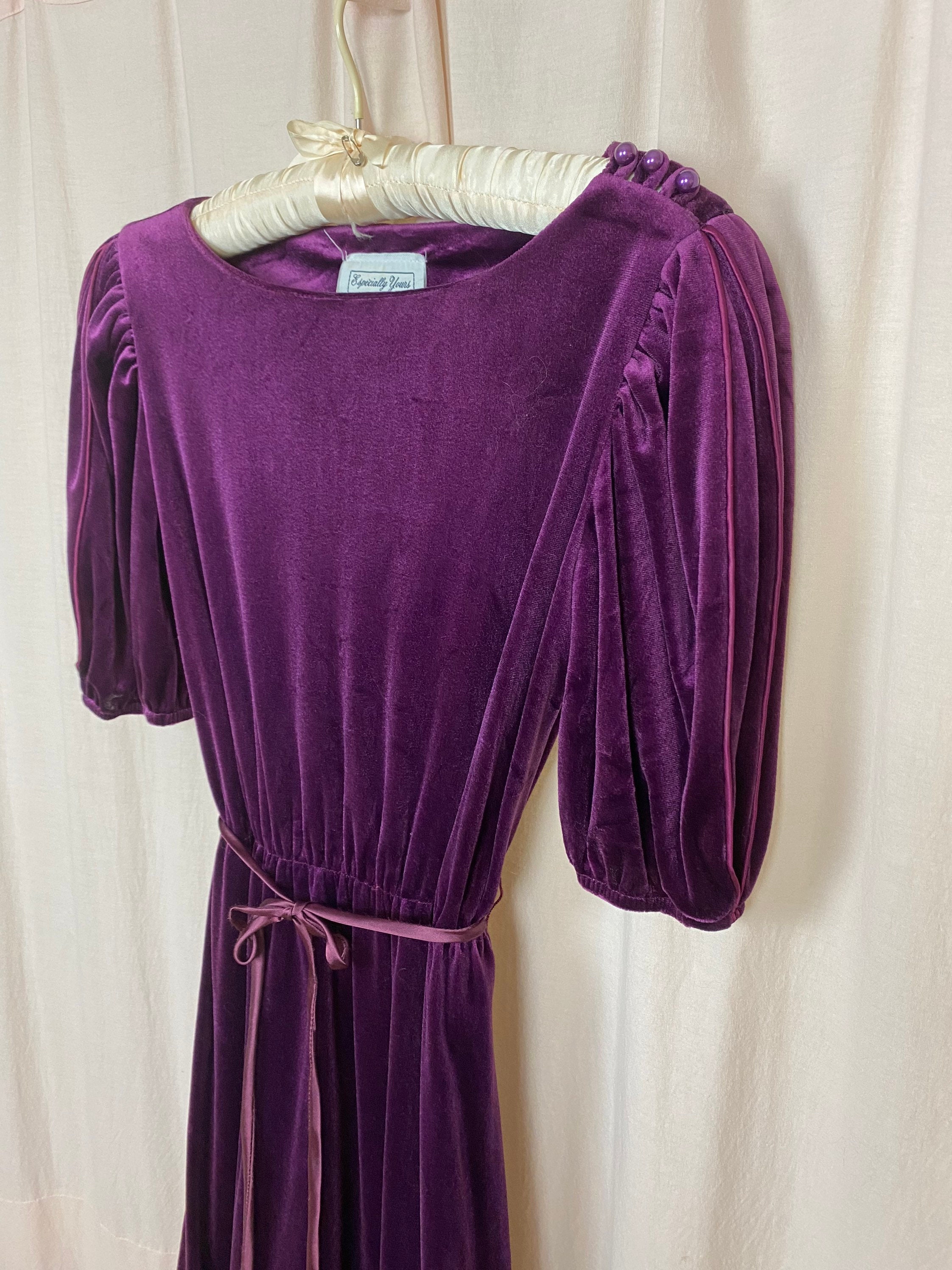 Vintage 70’s/80’s Purple Velour Dress