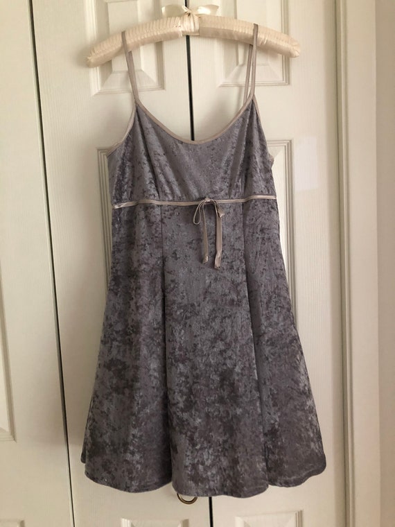 90’s Grey Velvet Skater Dress - image 5