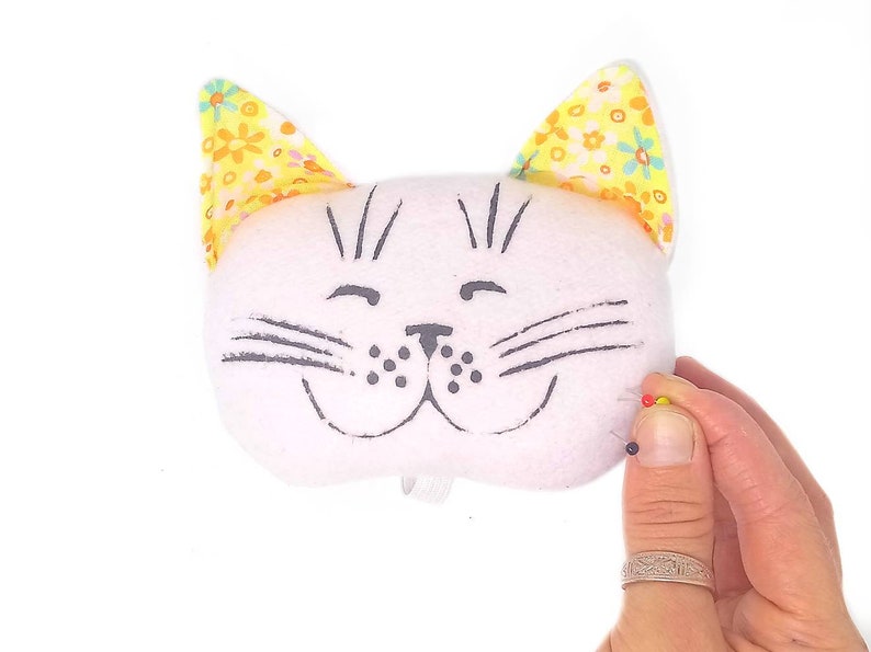 Cute Pin Cushion Gift for Seamstress Wrist Pin Cushion Etsy