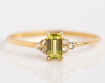 Vintage Peridot Diamond Ring: Dainty 14K Gold Band, Handmade