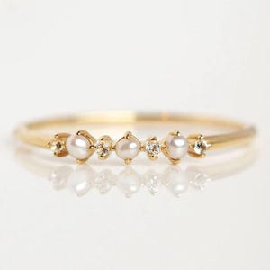 Anillo de perla natural Anillo de perla delicado Anillo de perla de oro amarillo macizo de 14 k Anillo simple Anillo minimalista con piedra natal de junio Anillo de perla de plata esterlina