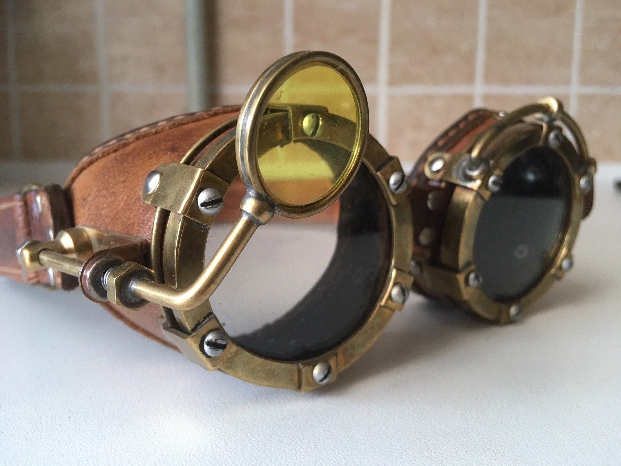 Studded Brass Steampunk Goggles – Phoenix Menswear