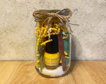 Sunshine Yellow - Pedicure in a Jar