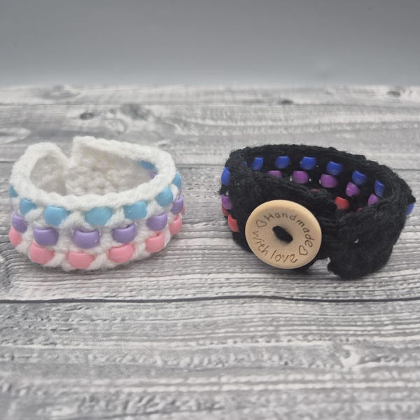 Crochet Fidget Cuff Bracelet: Beaded Sensory Toy for Stress Relief