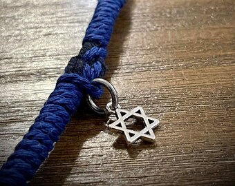 Hebrew Israelite Black With Navy Blue TasselsTzitzits /& 12 Tribes Of Israel Walnut Medallions