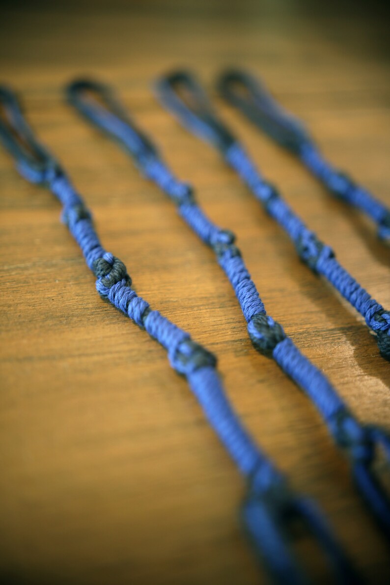 Hebrew Israelite Black With Navy Blue TasselsTzitzits /& 12 Tribes Of Israel Walnut Medallions