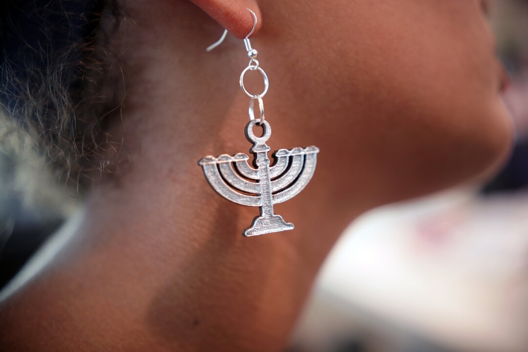 Hebrew Israelite Silver/walnut Mini 7 Candle Stick Menorah of Israel