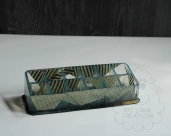 12 Compartment Resin Lipstick Holder/ Resin Makeup Organizer/ Sheet Music Themed Lipstick Organizer