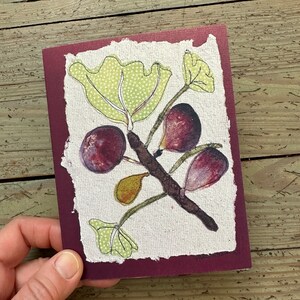 Carte pour notes de figues, voeux d'été. Impression vierge pliée d'oeuvres d'art originales. Parfait pour les jardiniers, les cuisiniers, les amateurs de fruits ! Carte toutes occasions.