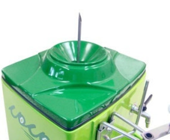 Coconut water extractor top