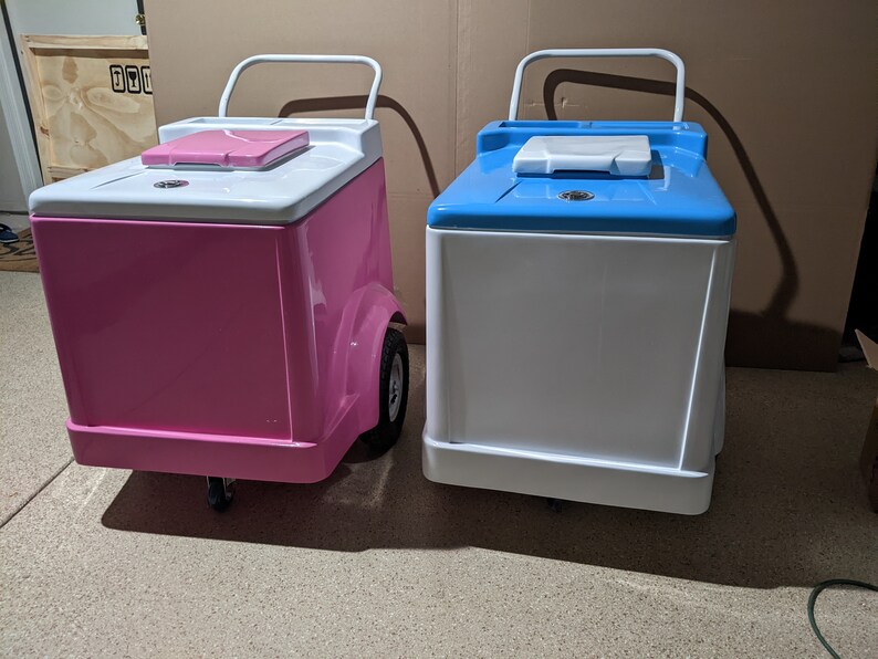 ICE CREAM CARTS, Refurbished Work Look as New, Ice Cream Push Carts