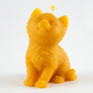 Cute Kitten Beeswax Candle | Cute Cat Candle | Valentines Day Gift | Kitten Candle | Kitty Cat | Pussycat | Kitty | Best Gift for Cat Lovers