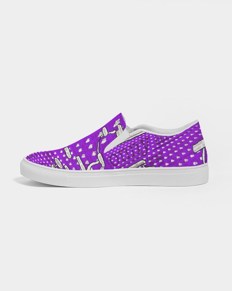 US sizes Women/'s Slip-On Canvas Shoe Newspaper speech bubble