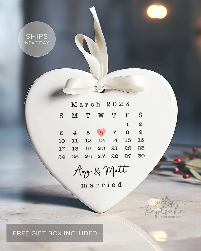 Married Ornament, Wedding Gift, Wedding Date ornament, Heart Calendar, Anniversary Gift, Our First Christmas, Newlywed Gift, Wedding Gift Heart (3 inch)