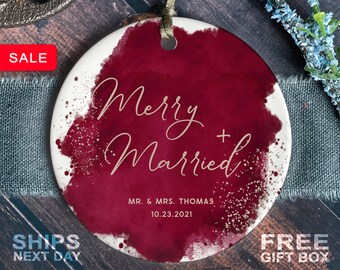 Christmas Tree Ornament 4th Fourth Wedding Anniversary Ceramic Collectible Gift Four Years Married Husband & Wife Rustic Country Keepsake 3 Flat Porcelain with Gold Ribbon & Free Box Mr & Mrs Christmas Tree Ornament 4th Fourth Wedding Anniversary Ceramic Collectible Gift Four Years Married Husband & Wife Rustic Country Keepsake 3 Flat Porcelain with Gold Ribbon & Free Box Mr & Mrs