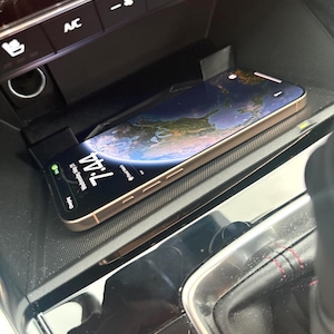 Mazda CX-5 Wireless Charger Support