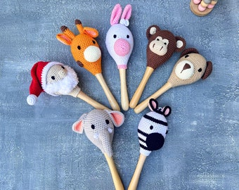 Sonaglio di Babbo Natale all'uncinetto, Maracas fatti a mano per bambini, Giocattoli musicali, Sonaglio giraffa, Giocattolo di coniglio, Giocattolo educativo per bambini