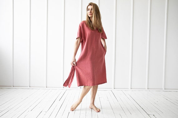 chinese dress ladies Outline Lemon Crew-Neck Maternity Maxi Dress With Pleated Skirt – Club L  London main image 1