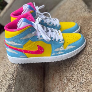 Nike Air Jordan ハイカットシューズ、シンプソンズ　ジャケット Custom Air Jordan the Simpsons - Etsy