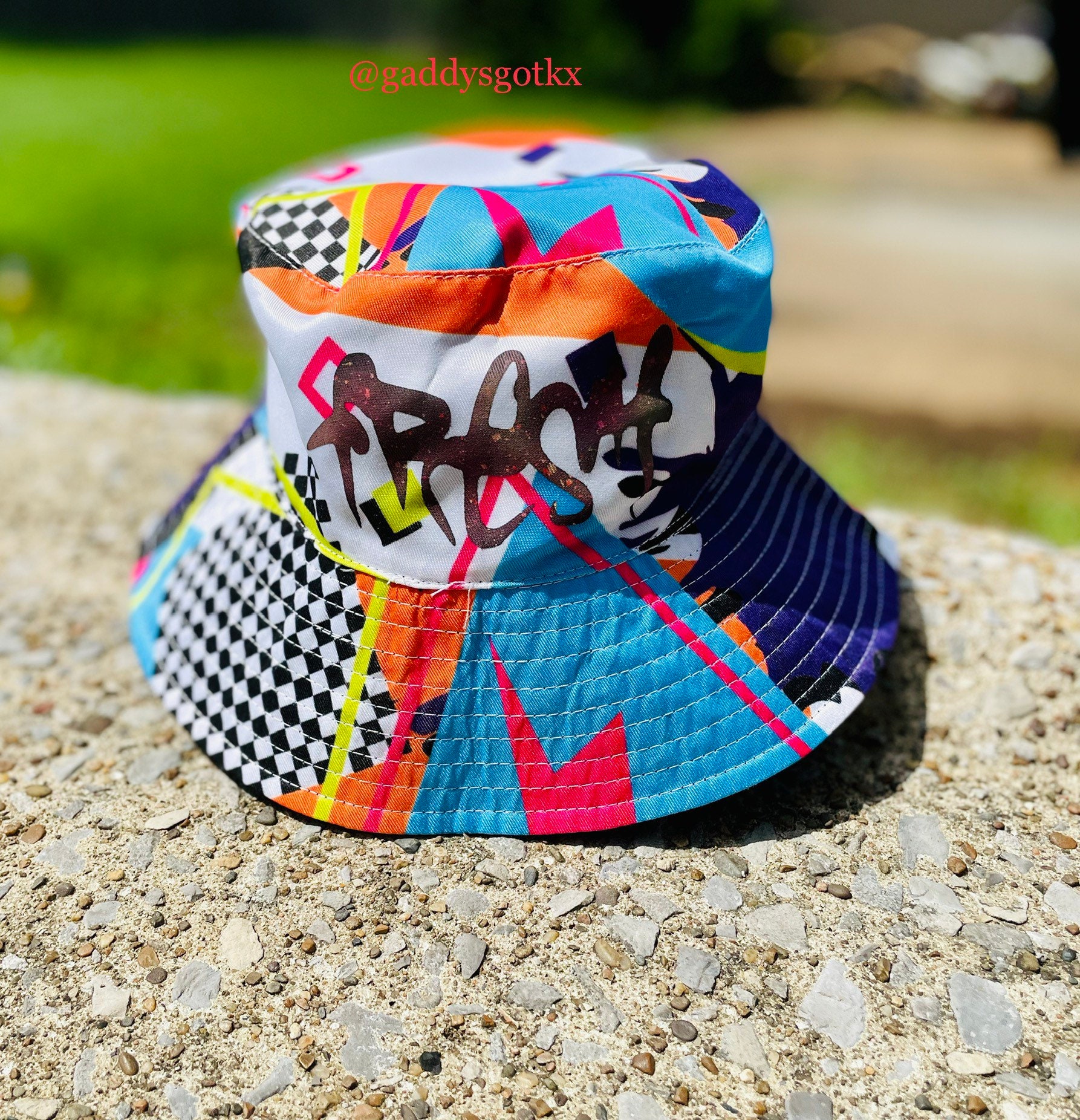 90s Cartoon Hat - Etsy