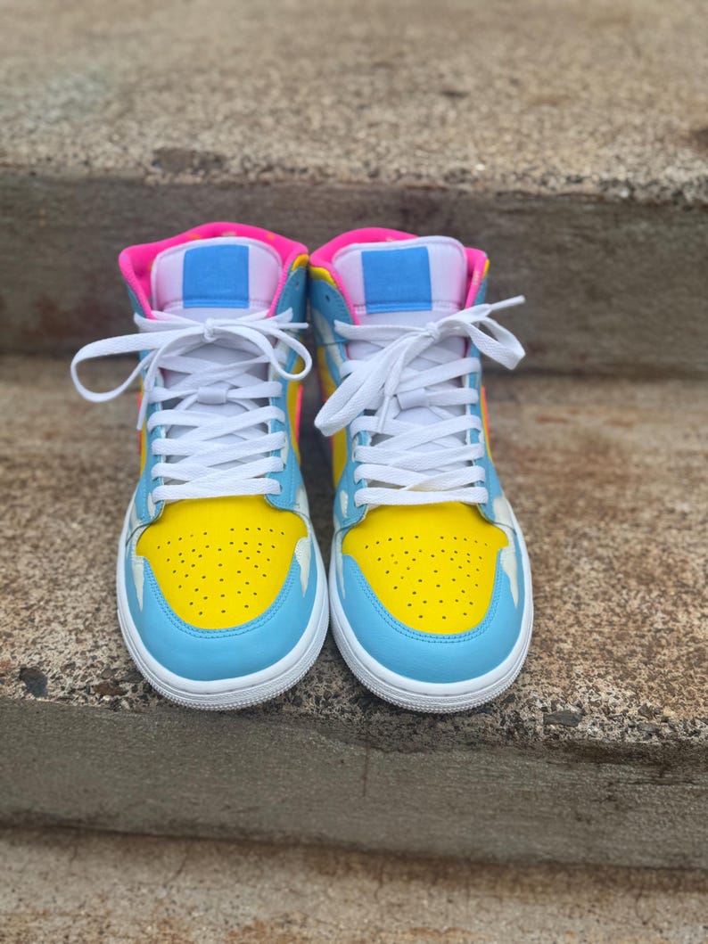pink donut hand painted custom air Jordan 1 mid image 3