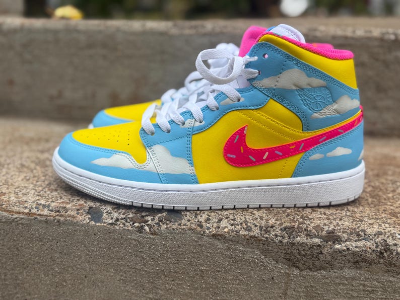 pink donut hand painted custom air Jordan 1 mid image 4