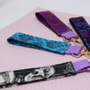 Wrist Lanyard Keychain Holder