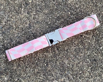 Pink and White Wavy Checkerboard Collar