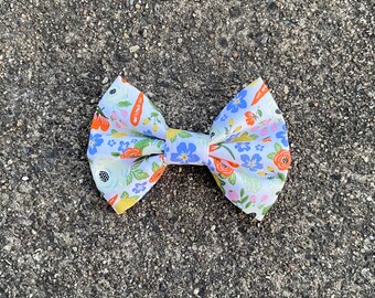 Fresh Floral Bow Tie